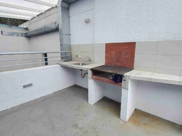 Venta de Departamento en Jardines del Batan