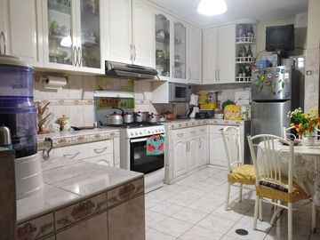 VENTA DEPARTAMENTO 160M2 CON LOCAL COMERCIAL EN SASN MARTIN DE PORRES