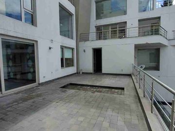 Venta de Departamento en Monteserrin