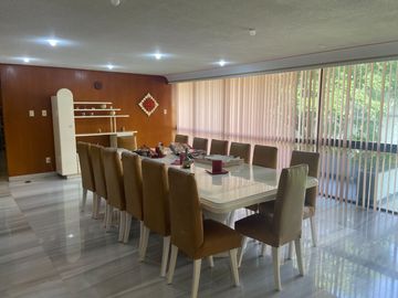 CASA EN VENTA SATELITE CON 270 M2 DE JARDIN