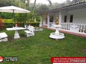 Se vende Casa campestre a puerta cerrada en Buga-valle, corregimiento  Sanjon Hondo, vereda los Guaduales.
