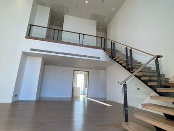 For Rent 4 bedrooms 4 bathroom Magnolias Waterfront Residences