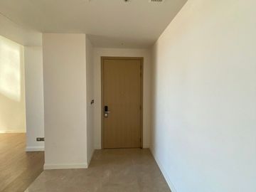 For Rent 4 bedrooms 4 bathroom Magnolias Waterfront Residences