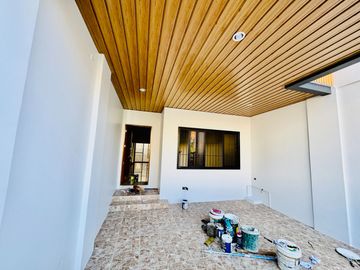 FOR SALE NEWLY MADE ELEGANT MODERN 2 STOREY TOWNHOUSE IN BETTER LIVING