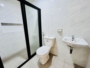 FOR SALE NEWLY MADE ELEGANT MODERN 2 STOREY TOWNHOUSE IN BETTER LIVING