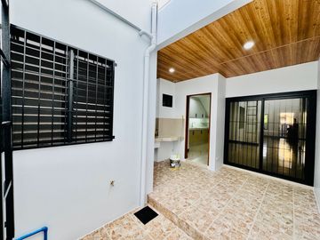 FOR SALE NEWLY MADE ELEGANT MODERN 2 STOREY TOWNHOUSE IN BETTER LIVING