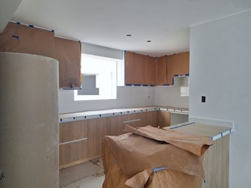 Vendo Exclusivo Duplex Con Doble Terraza Con Jardin En Santiago De Surco