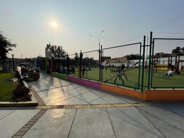 VENTA DE CASA CON LOCAL COMERCIAL – TRES PISOS- CARABAYLLO