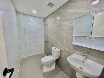 Brand new duplex house and lot located inside Pilar Village, Las Pinas