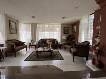 Casa en Venta Valle de los Chillos.