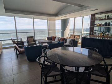 DEPARTAMENTO FRENTE AL MAR AMUEBLADO EN VENTA TORRE AXIS BOCA DEL RÍO | ARLETTE FLORES