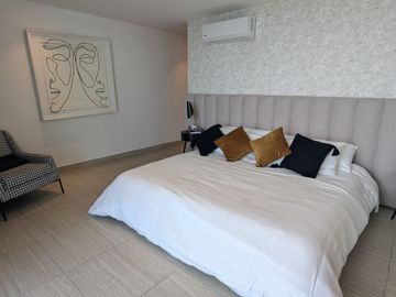 DEPARTAMENTO FRENTE AL MAR AMUEBLADO EN VENTA TORRE AXIS BOCA DEL RÍO | ARLETTE FLORES