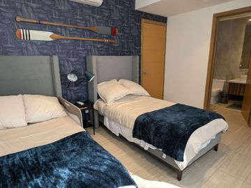 DEPARTAMENTO FRENTE AL MAR AMUEBLADO EN VENTA TORRE AXIS BOCA DEL RÍO | ARLETTE FLORES