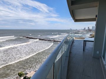DEPARTAMENTO FRENTE AL MAR AMUEBLADO EN VENTA TORRE AXIS BOCA DEL RÍO | ARLETTE FLORES