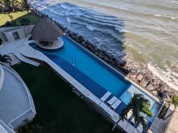 DEPARTAMENTO FRENTE AL MAR AMUEBLADO EN VENTA TORRE AXIS BOCA DEL RÍO | ARLETTE FLORES