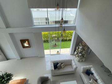 VENDO CASA A LAS AFUERAS DE CALI VALLE DEL CAUCA