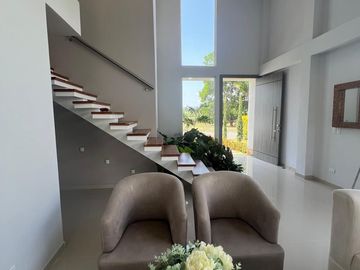 VENDO CASA A LAS AFUERAS DE CALI VALLE DEL CAUCA