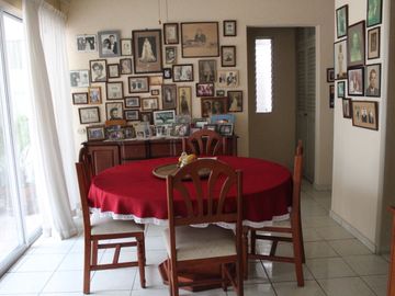 VENDO CASA UNA PLANTA EN FRACC. COSTA DE ORO  BUENA UBICACION