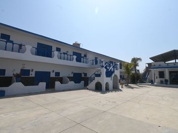HOSTAL EN VENTA 16 HAB. KM 63 PAN.SUR CHILCA