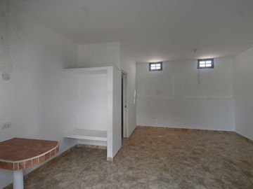 HOSTAL EN VENTA 16 HAB. KM 63 PAN.SUR CHILCA