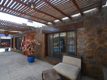 HOSTAL EN VENTA 16 HAB. KM 63 PAN.SUR CHILCA