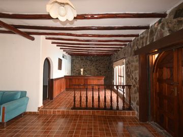HOSTAL EN VENTA 16 HAB. KM 63 PAN.SUR CHILCA