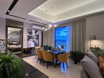 Penthouse 4 Bedroom Luxury Unit at Bridgetowne Pasig
