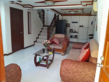 Resale 3 Bedrooms House in KB Homes