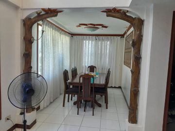 Resale 3 Bedrooms House in KB Homes