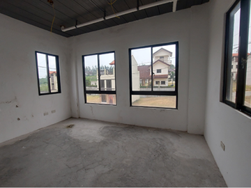 3 BEDROOMS HOUSE AND LOT FOR SALE IN TAGAYTAY FONTAINE VILLAS, ALFONSO CAVITE