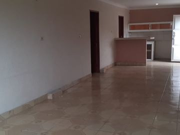 **En Venta Casa Rentera En La Vía Principal de La Libertad Santa Elena Ecuador