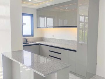 House and Lot with Swimming Pool for Sale in Vista Grande Phase 2
