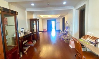 Spacious 3-Bedroom Unit for Sale in Discovery Primea Tower, Makati