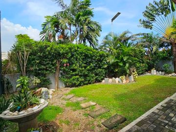 WELL MAINTAINED SINGLE DETACHED HOUSE AND LOT IN ENCLAVE OF BF HOMES PARAÑAQUE CITY
