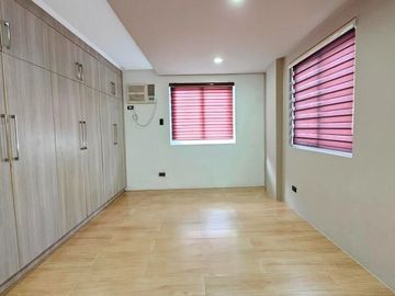 WELL MAINTAINED SINGLE DETACHED HOUSE AND LOT IN ENCLAVE OF BF HOMES PARAÑAQUE CITY