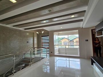 WELL MAINTAINED SINGLE DETACHED HOUSE AND LOT IN ENCLAVE OF BF HOMES PARAÑAQUE CITY