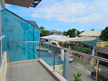 WELL MAINTAINED SINGLE DETACHED HOUSE AND LOT IN ENCLAVE OF BF HOMES PARAÑAQUE CITY