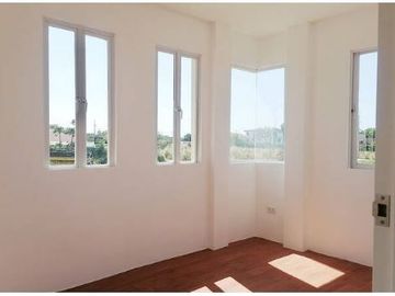 Two Storey Duplex House Non-Ready for Occupancy