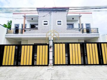 MODERN DUPLEX HOUSE IN BF ALMANZA LAS PIÑAS CITY