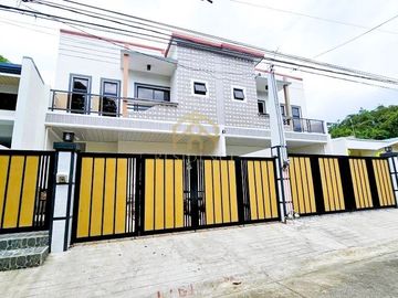 MODERN DUPLEX HOUSE IN BF ALMANZA LAS PIÑAS CITY