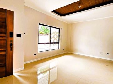 MODERN DUPLEX HOUSE IN BF ALMANZA LAS PIÑAS CITY