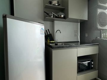 Cheap sale, Kensington Condo, Laem Chabang - Sriracha, beautiful room, decorated, move in Ready