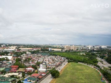 Pre-selling Office Space in Arca South Taguig