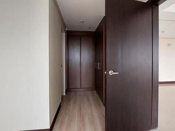 Condo in Park Mckinley near Venice Grand Canal Mall & BGC- No Downpayment Required-Rent to Own Condo