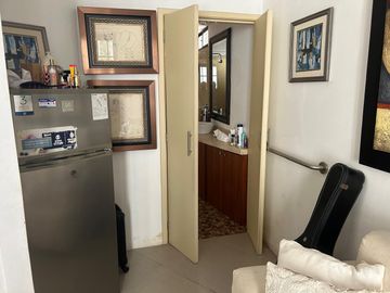 VENDO HERMOSA CASA TOTALMENTE EQUIPADA EN CEIBOS NORTE