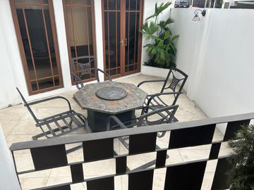 VENDO HERMOSA CASA TOTALMENTE EQUIPADA EN CEIBOS NORTE