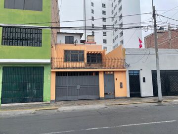 VENDO CASA EN BELLAVISTA, CALLAO