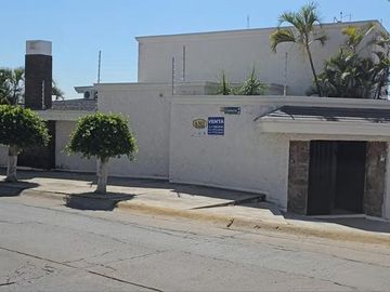 Colonia Arbide Casa en Venta Puerto de Castellon Esq. Coahuila