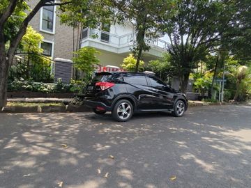 Di Jual Cepat Rumah mewah di Tanjung Barat Jakarta Selatan