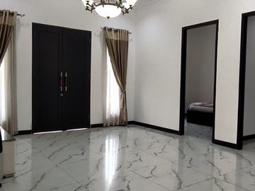 Di Jual Cepat Rumah mewah di Tanjung Barat Jakarta Selatan